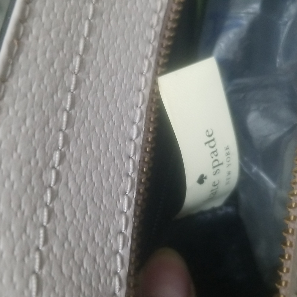 NWOT Kate Spade Black and Gray Crossbody - Picture 9 of 9